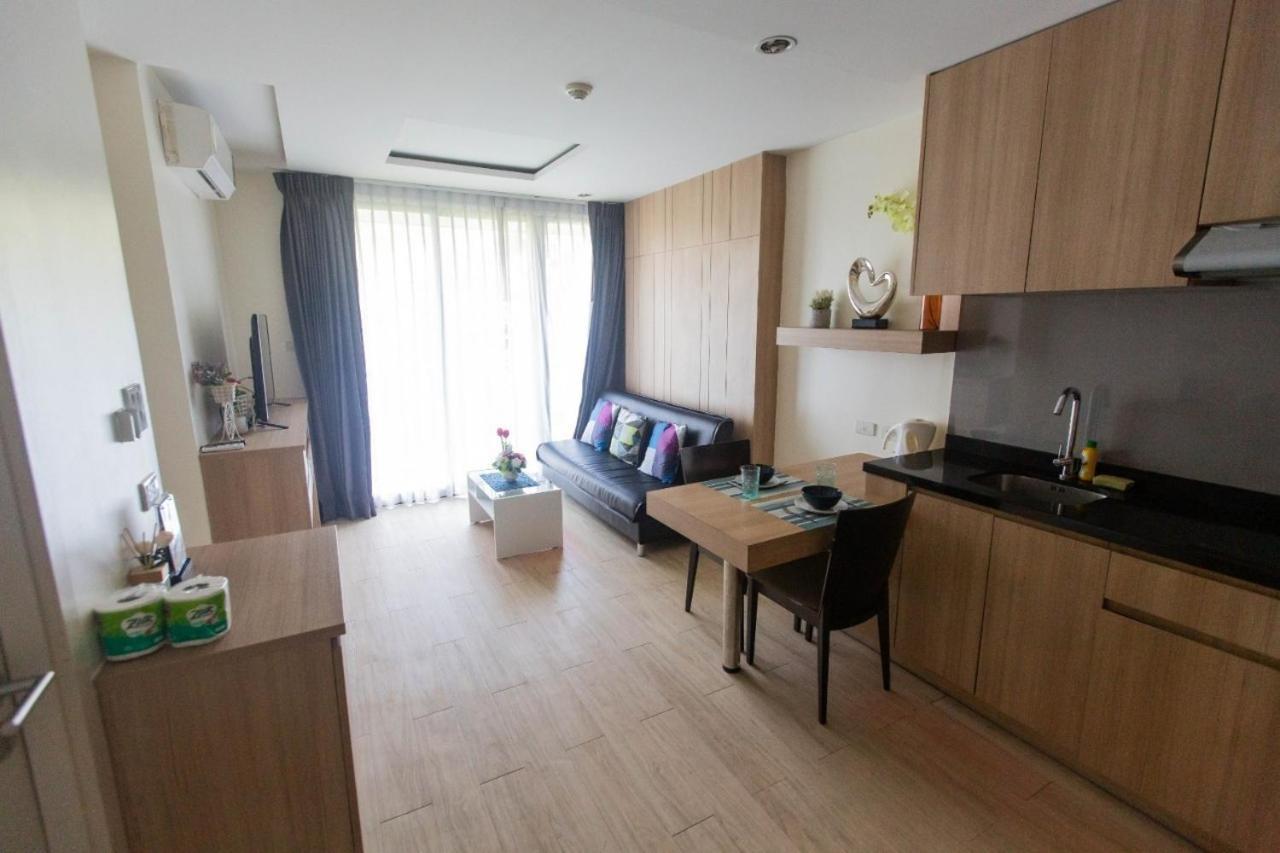 The Chezz By Patsamon Apartman Pattaja Kültér fotó